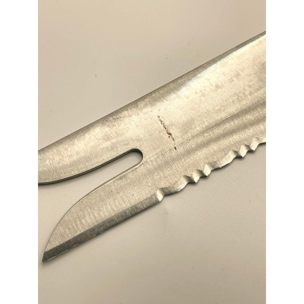 Forever Sharp Surgical Stainless Steel Serrated Knife Ergonomic Handle 15in